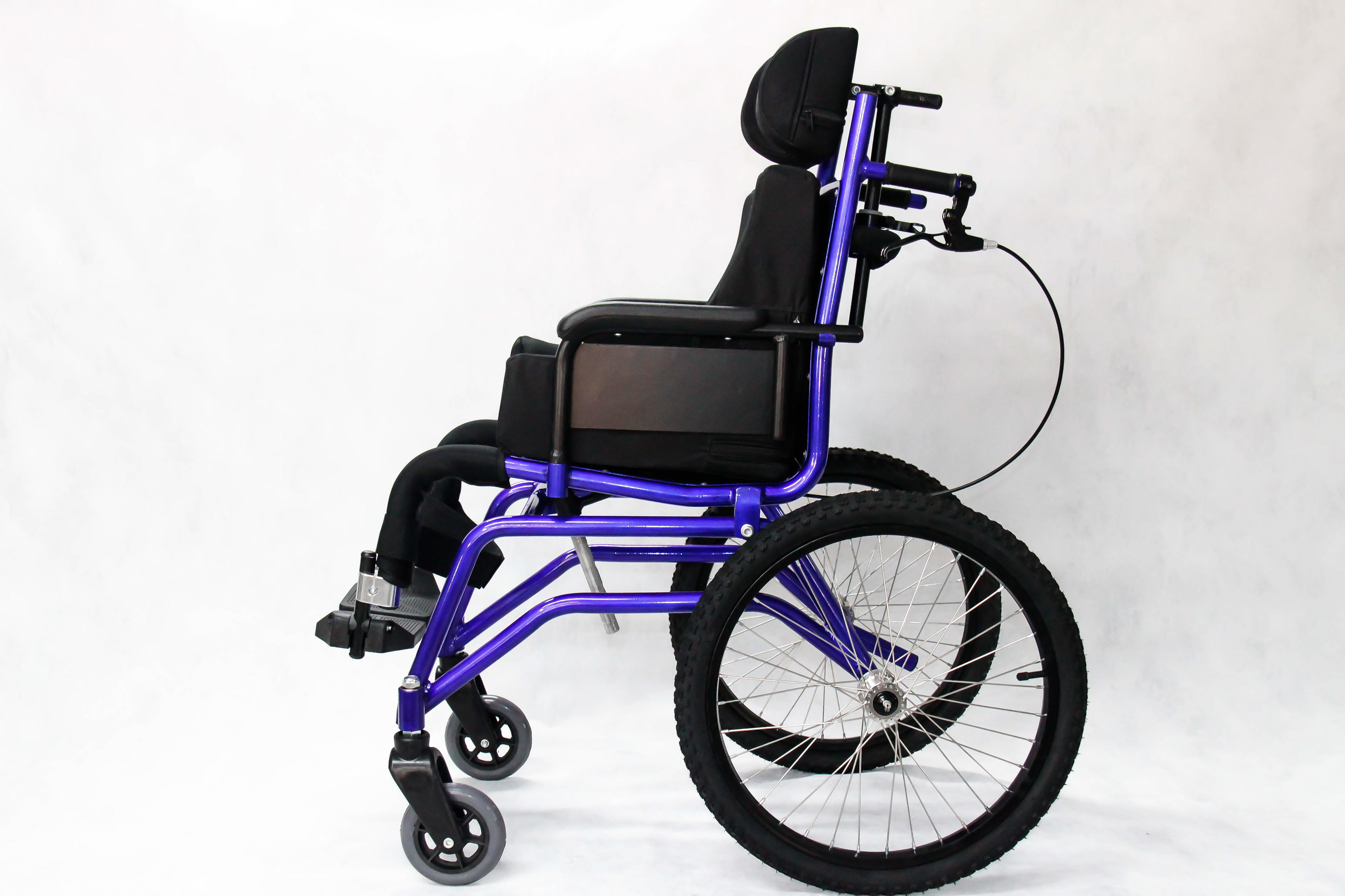 delicate，lithe，product design，wheelchair，medical，