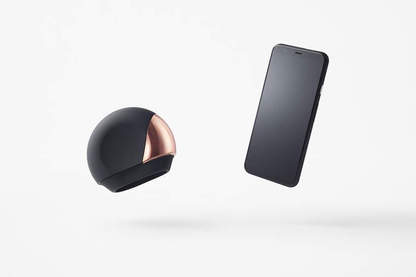 No Entry，BOTTLE，cosmetic instrument，female sex，