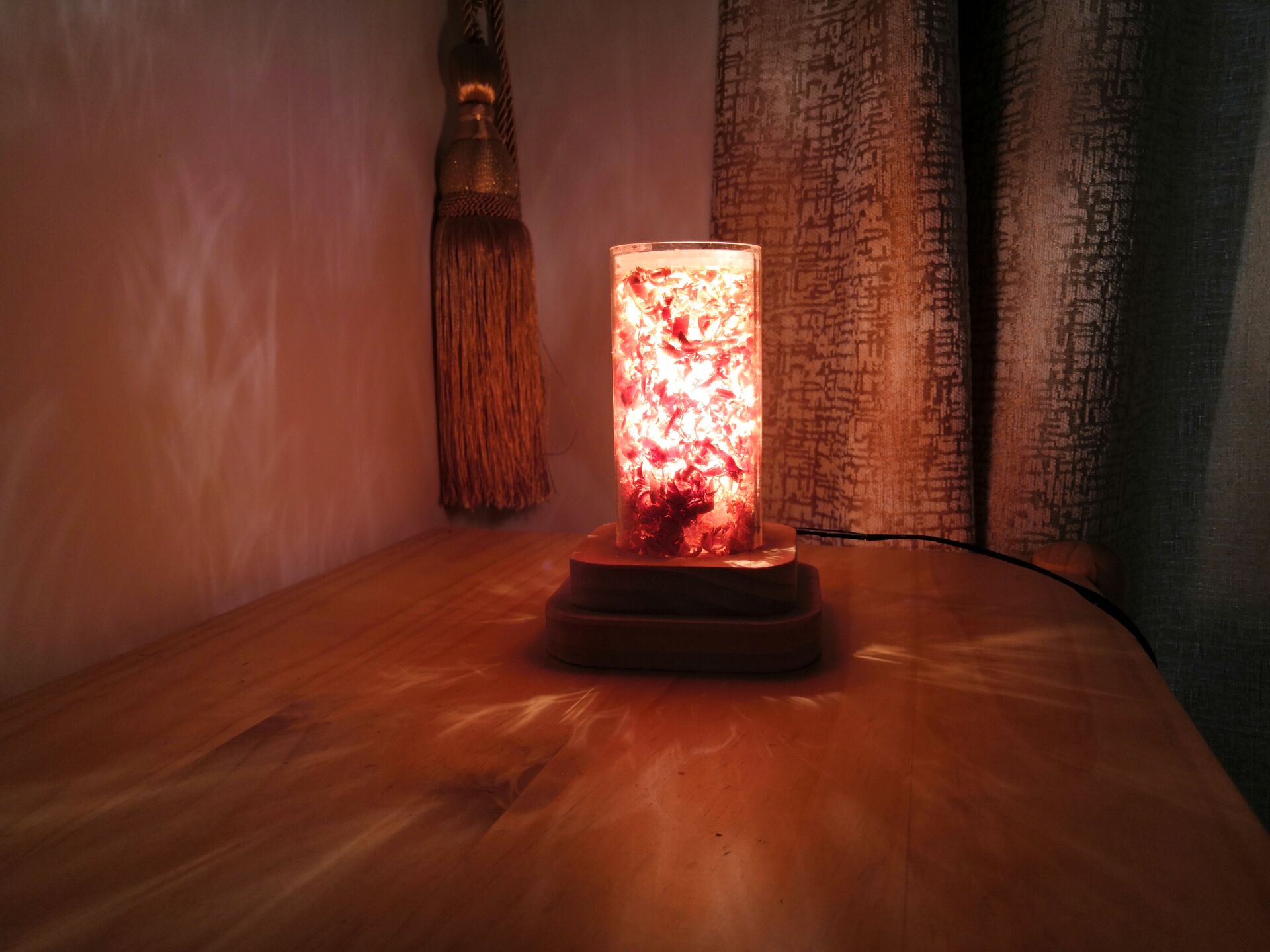 lamps and lanterns，