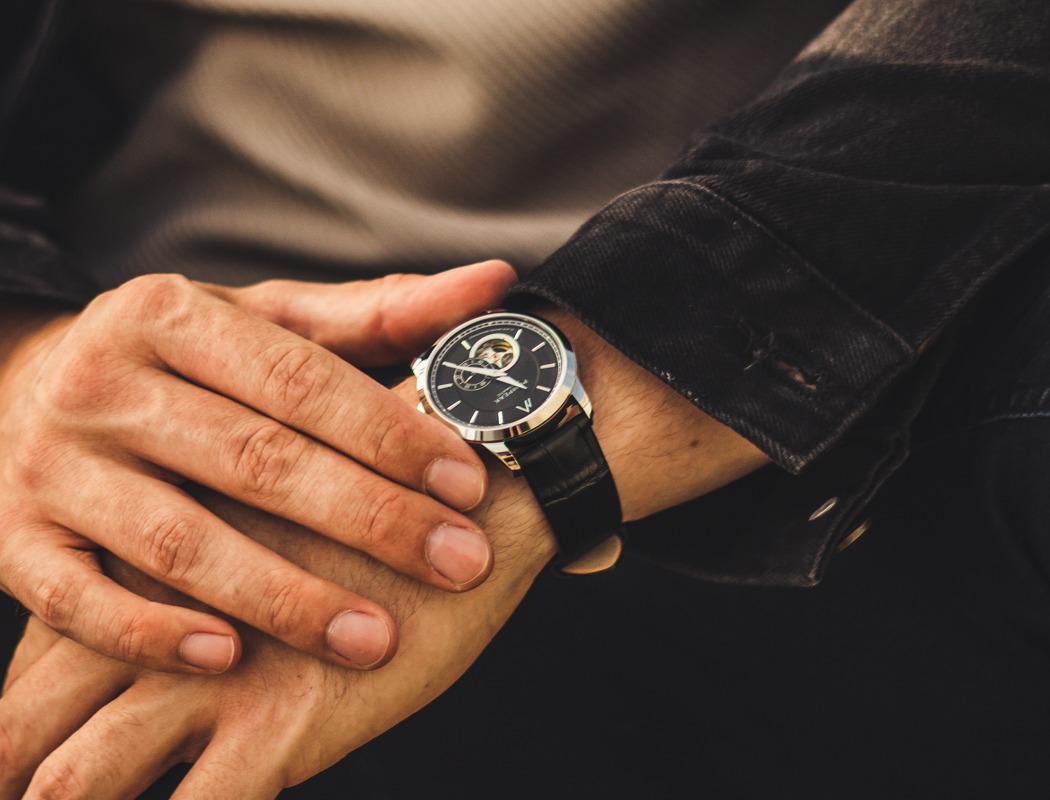 Pompeak，Wrist watch，Mechanical watch，