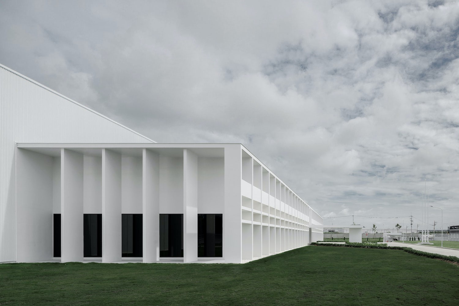 Building interior，factory，Thailand，modernization，Canyon，