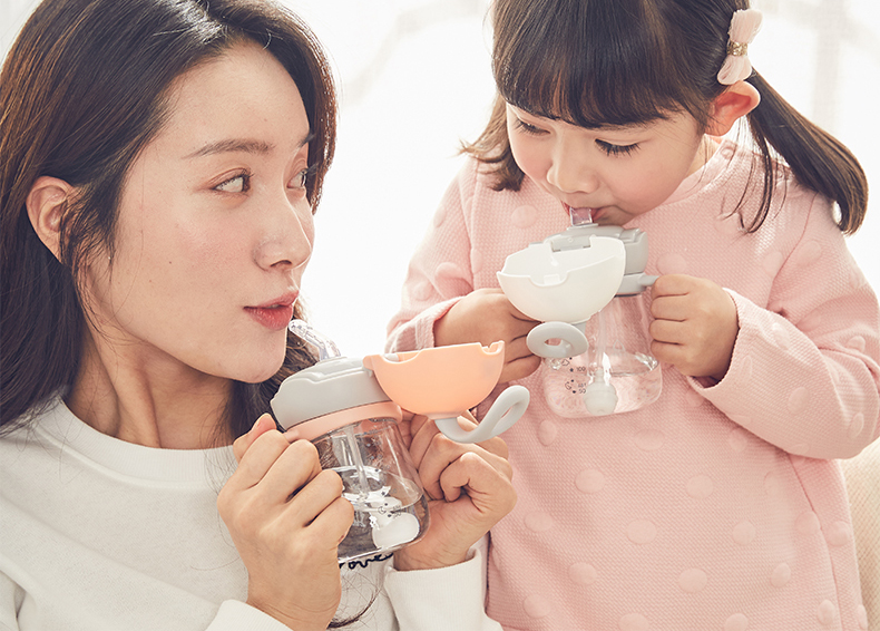 children，baby Trainer Cup，Mingrui industrial design，Meanew Design，Water cup，