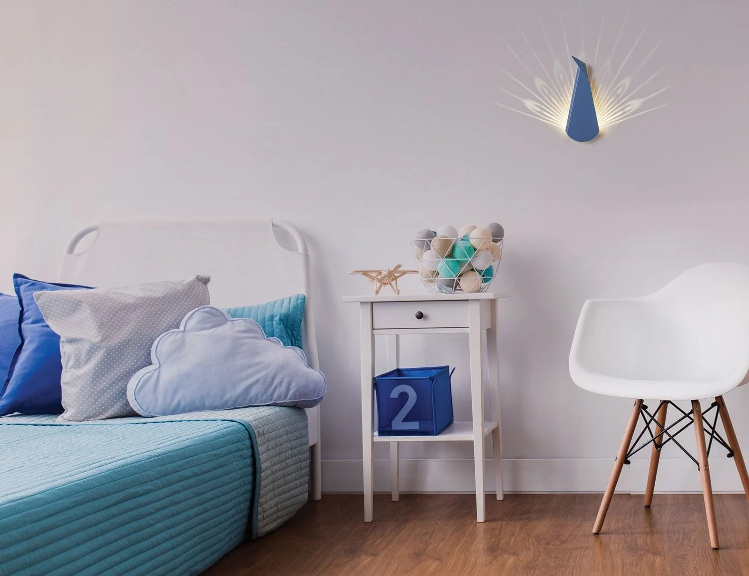 product design，industrial design，led，modelling，peacock，beautiful，