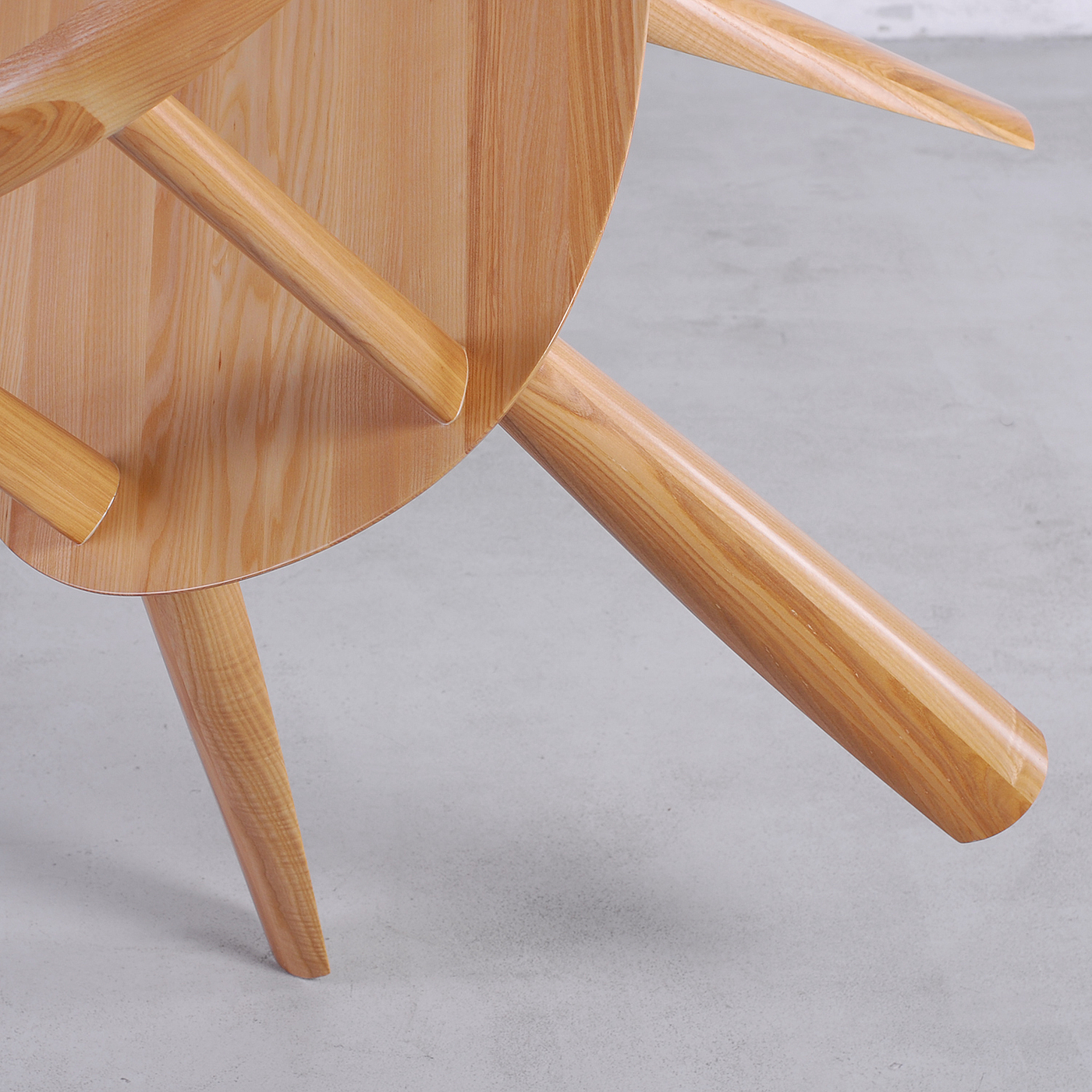 KLU 1 chair，日本工匠，简洁性，