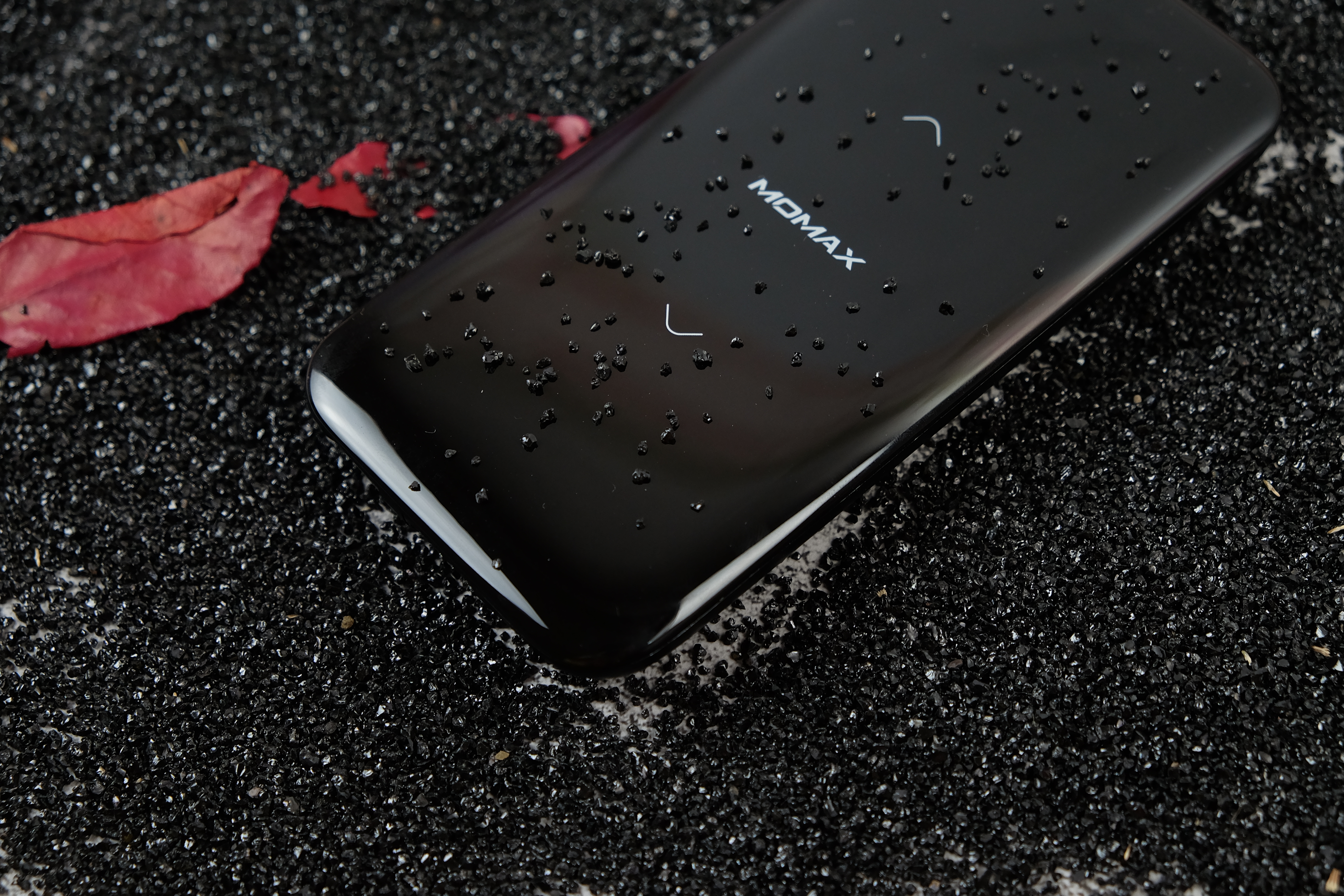 product design，Wireless charging，industrial design，Brand promotion，Simplicity，fashion，Yeah. Mr Yu，