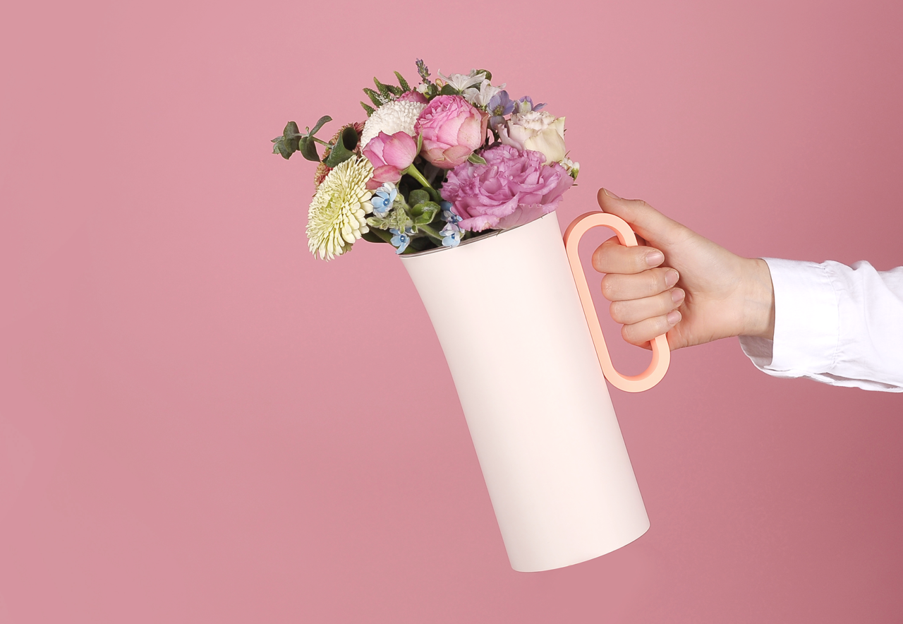 Modern aesthetics，Electric kettle，IOT，Bluetooth，application program，Modern aesthetics，