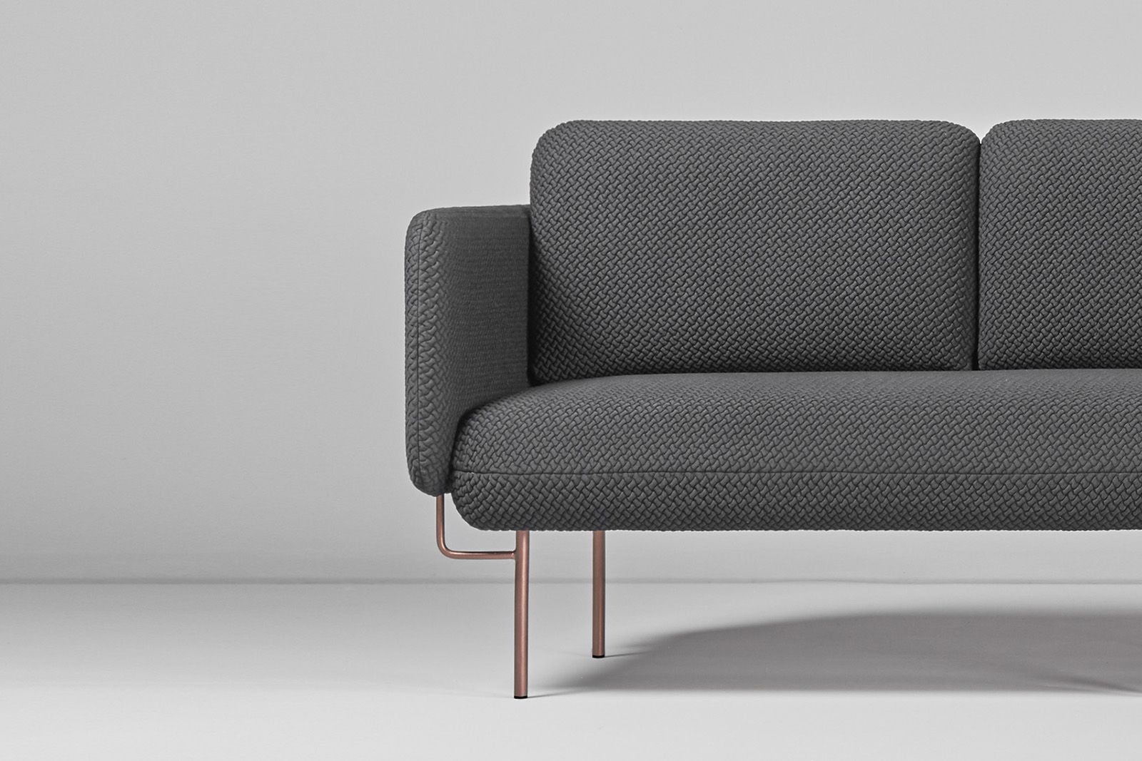 Armchair，sofa，midfielder，