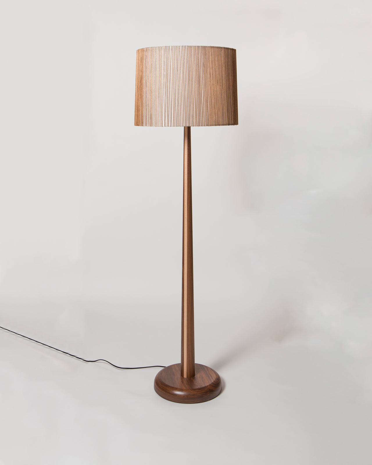 lamp，a chandelier，Desk lamp，Floor lamp，the medieval times，industrial design，product design，