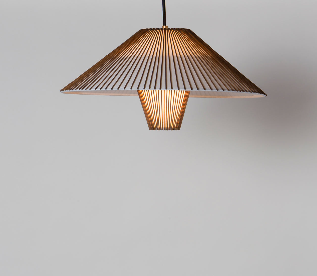 lamp，a chandelier，Desk lamp，Floor lamp，the medieval times，industrial design，product design，