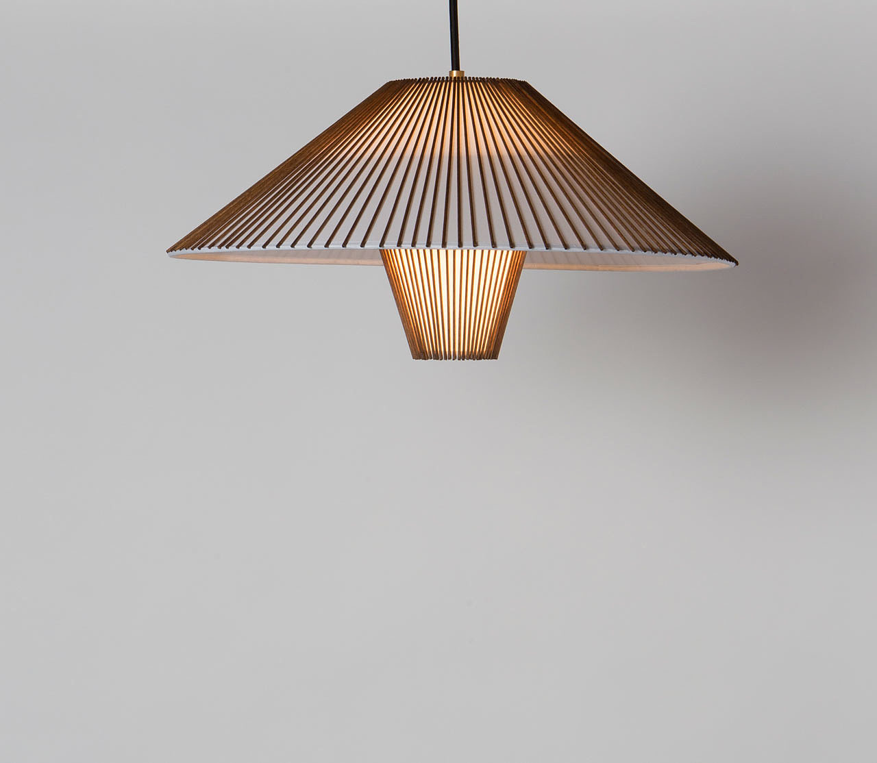 lamp，a chandelier，Desk lamp，Floor lamp，the medieval times，industrial design，product design，