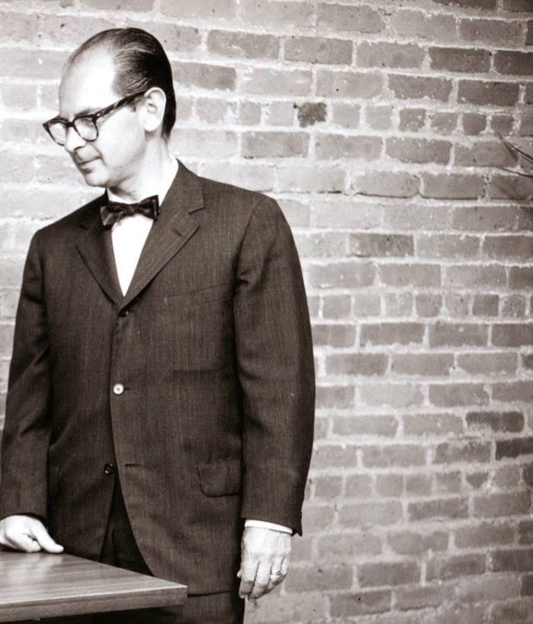 lamp，a chandelier，Desk lamp，Floor lamp，the medieval times，industrial design，product design，