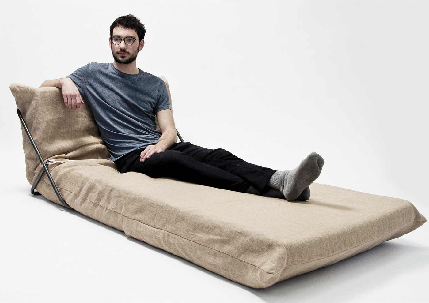 2018 red dot design concept award，SHO，sofa，Sofa bed，Metal frame，The latex mattress，Minimalist，fold，