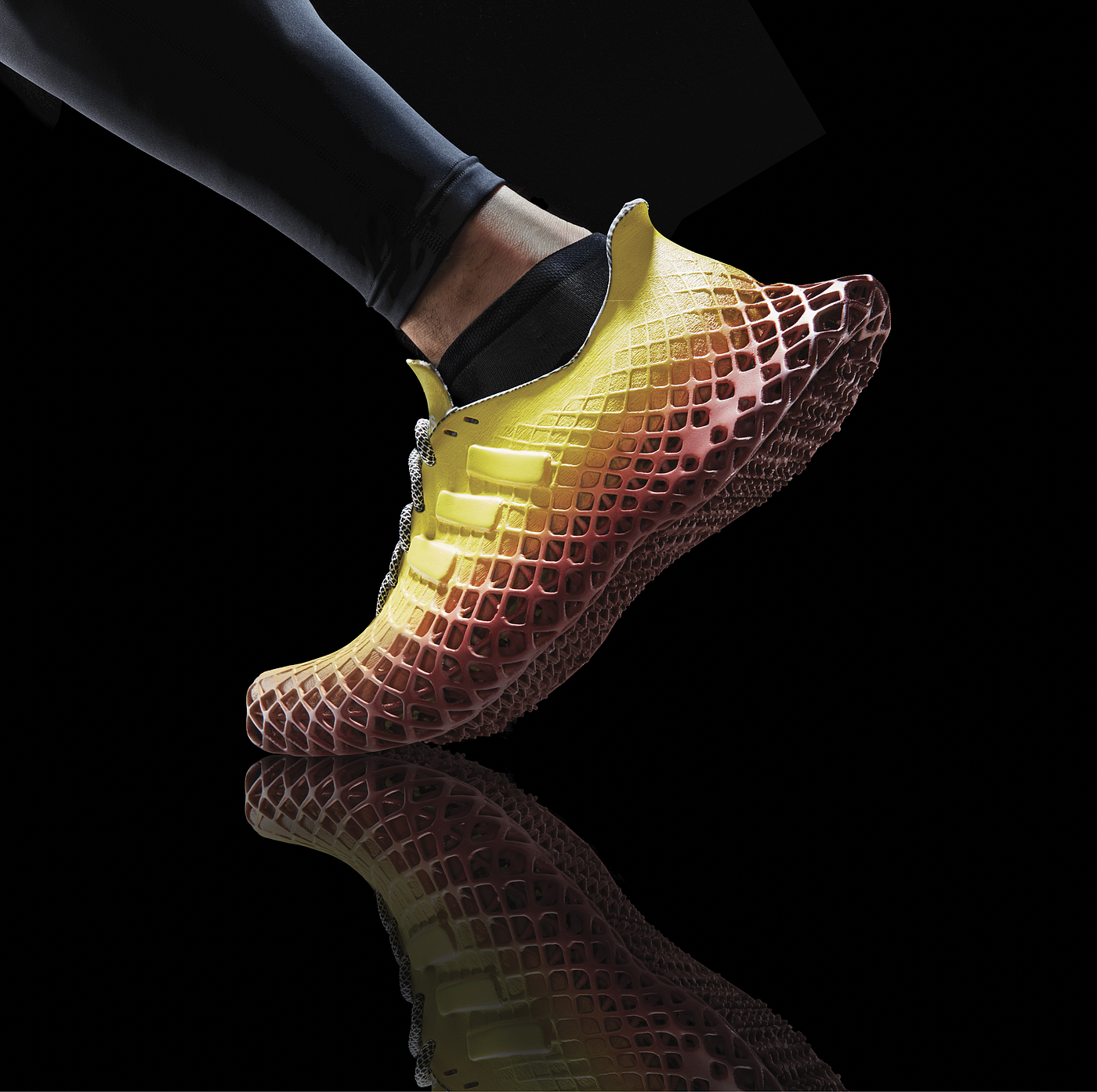2018 red dot design concept award，GRIT，sneakers，Resistance training shoes，Adidas，adidas，