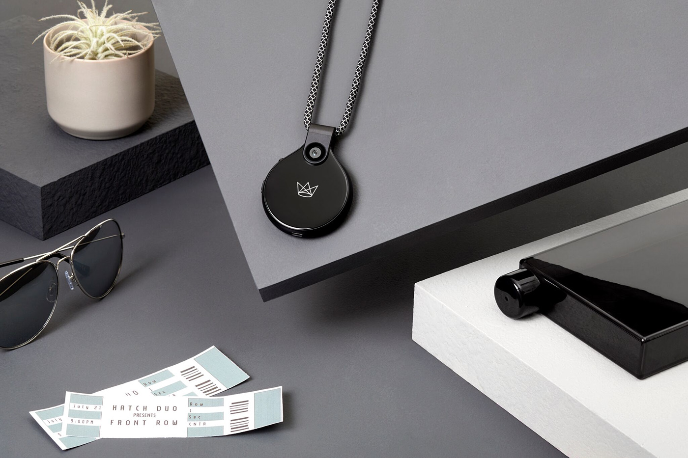 Digital intelligence，shot，FrontRow，photograph，Digital design，Portable，