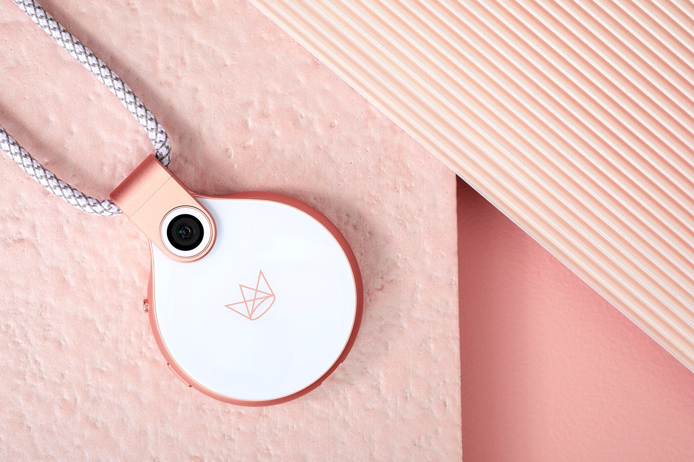 Digital intelligence，shot，FrontRow，photograph，Digital design，Portable，