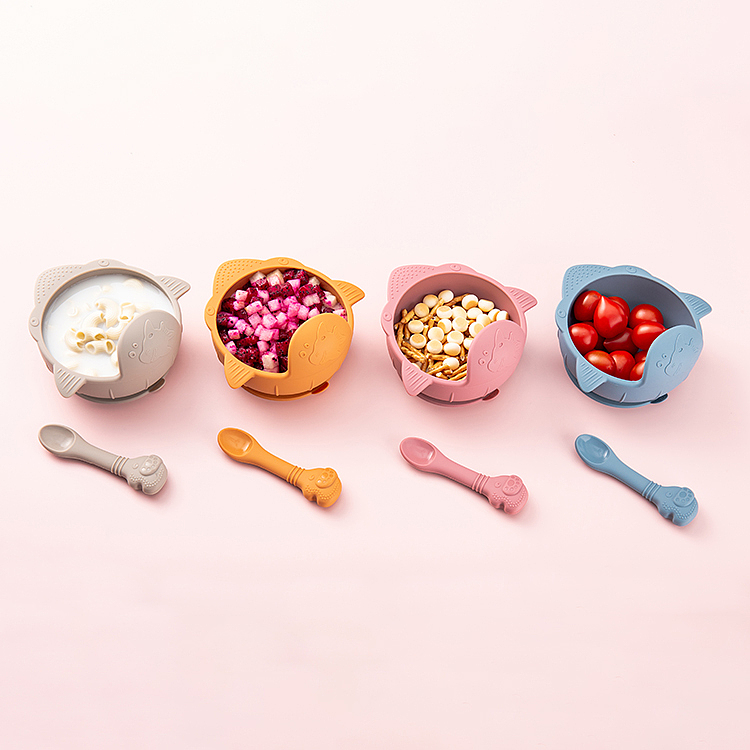 Silicone products for children's supplementary food，