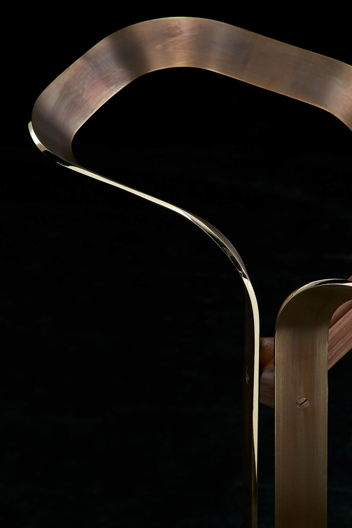 Umbrella stand，exhibition booth，classical，copper，industrial design，product design，