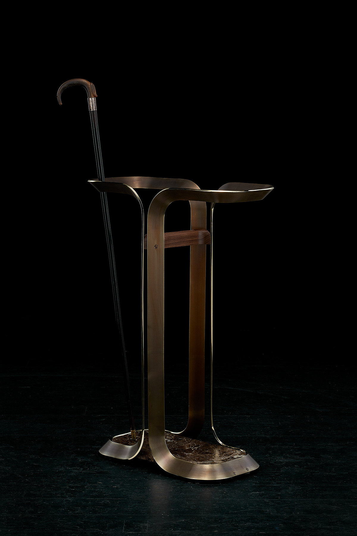 Umbrella stand，exhibition booth，classical，copper，industrial design，product design，