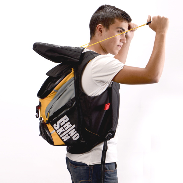 knapsack，outdoors，motion，package，