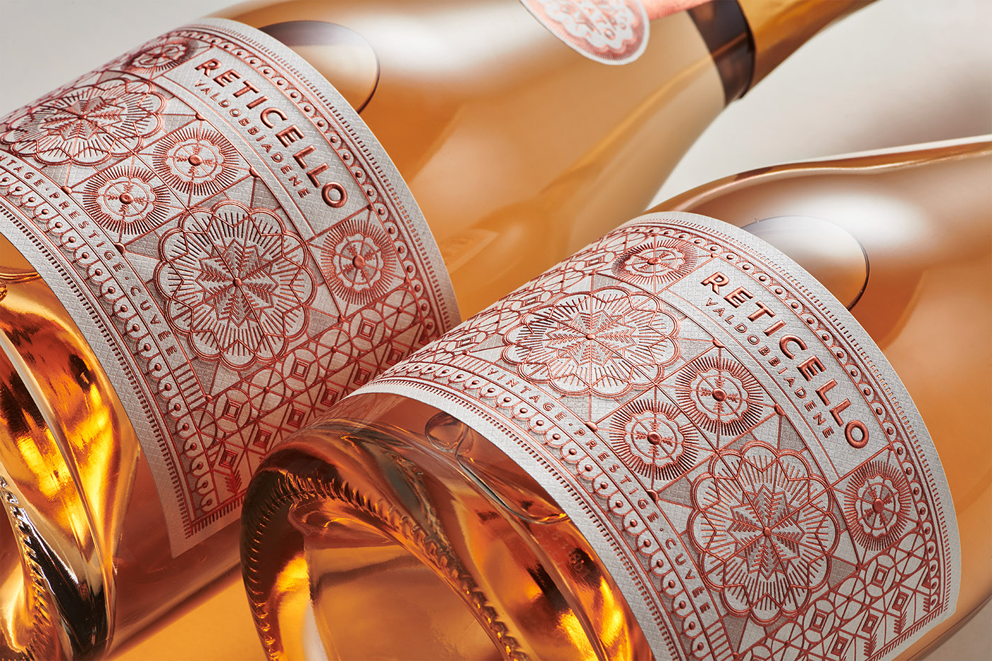 packing，Design，pattern，Reticella，The wine bottle，