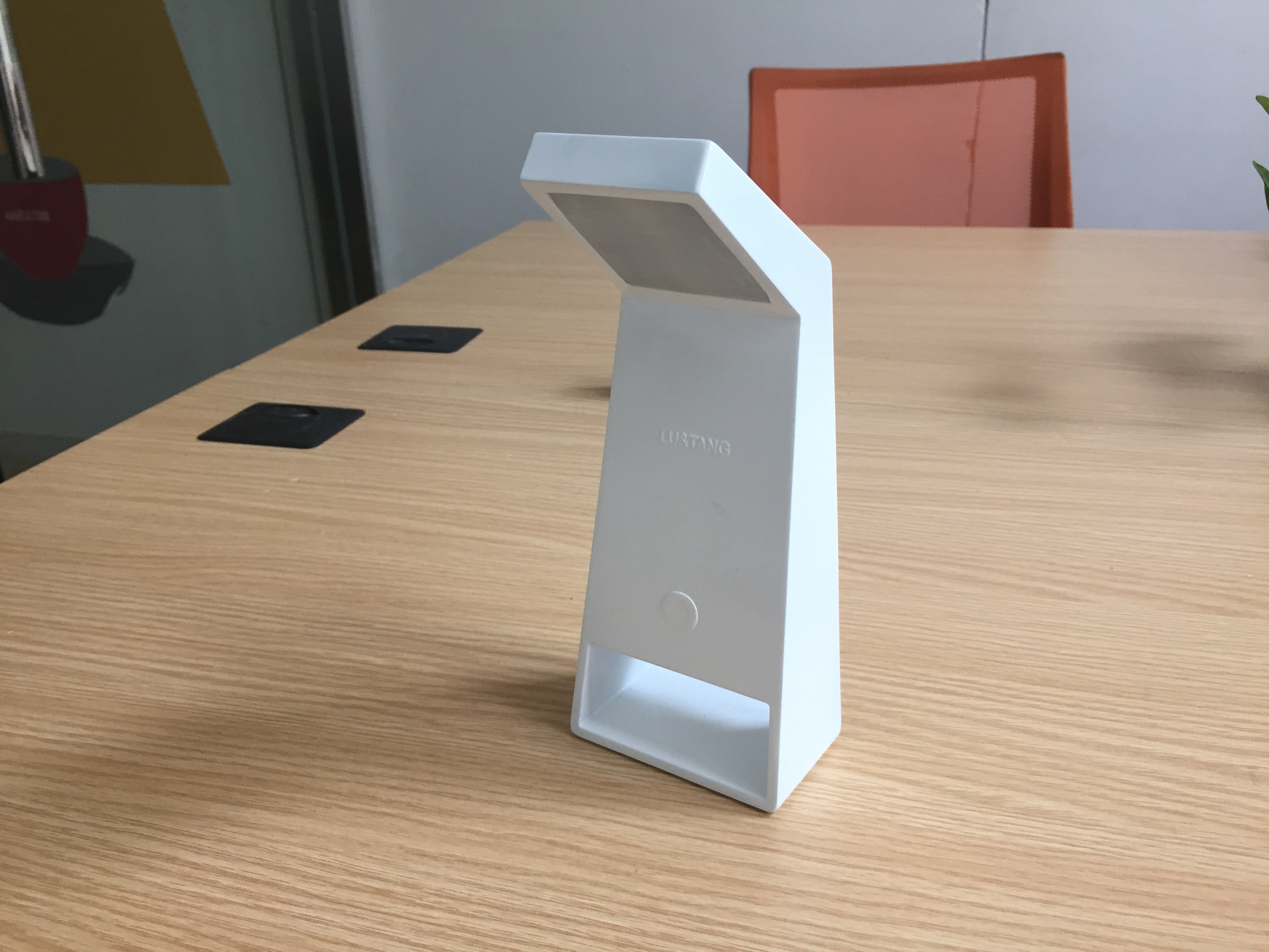 Music desk lamp，Desk lamp，Simple table lamp，Frog cow design，Bluetooth desk lamp，Bluetooth Speaker ，