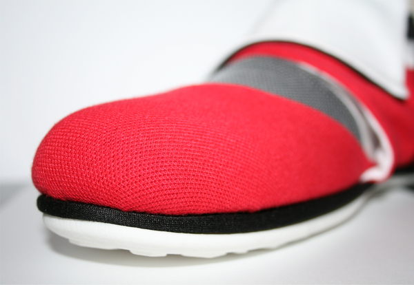 Running shoes，outdoor sport，shoes，