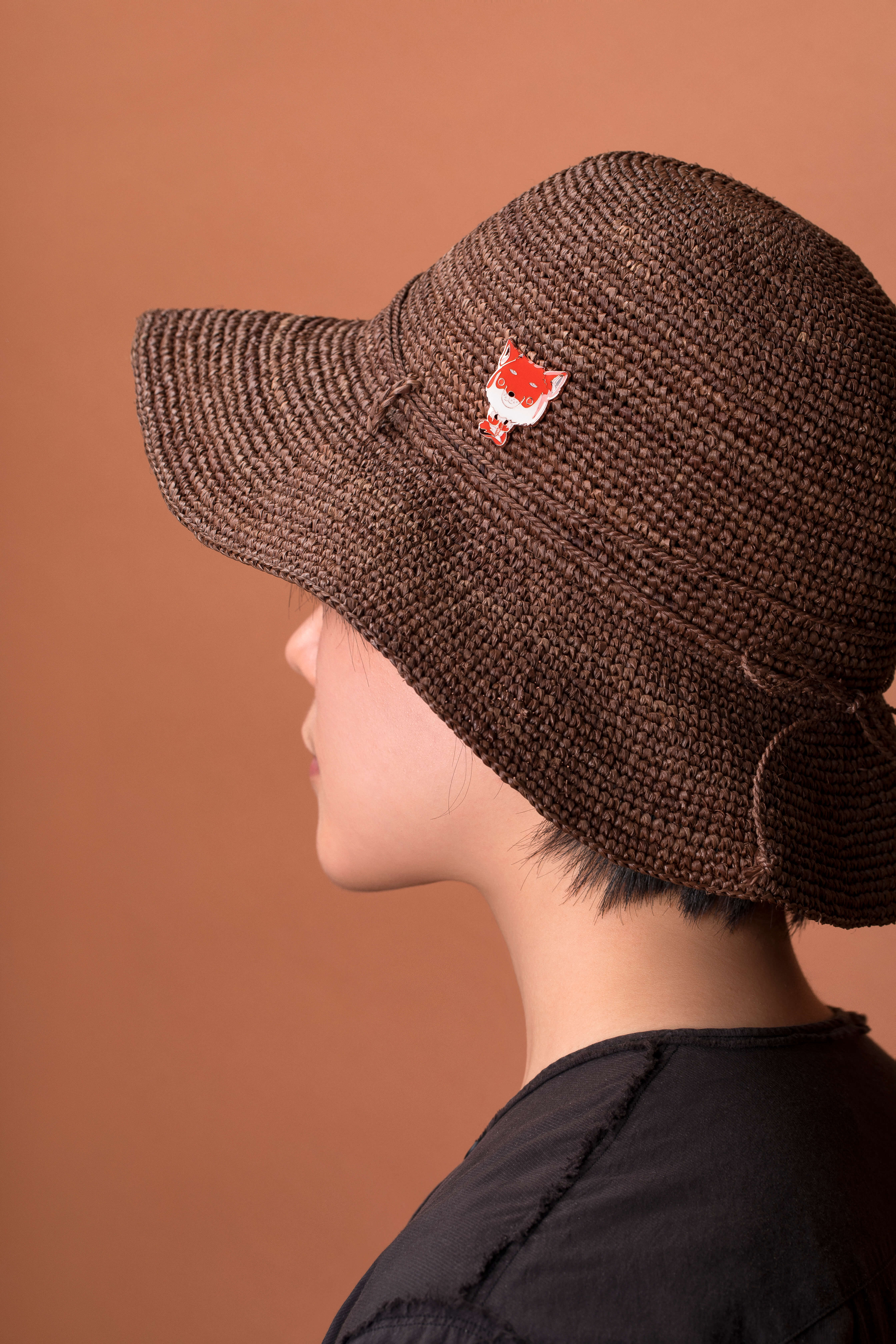 Brooch，lovely，delicate，