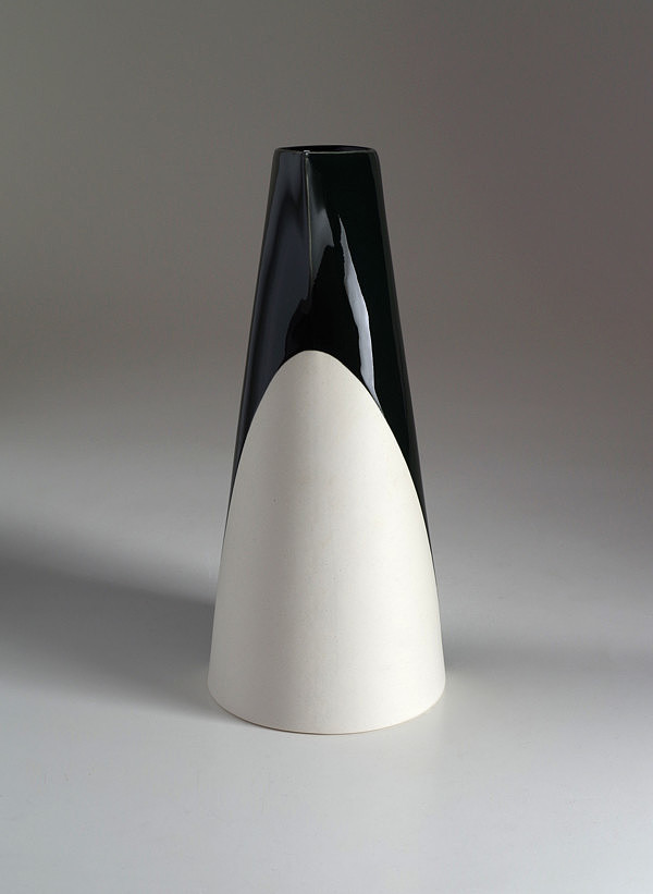 kitchen，bottle，penguin，