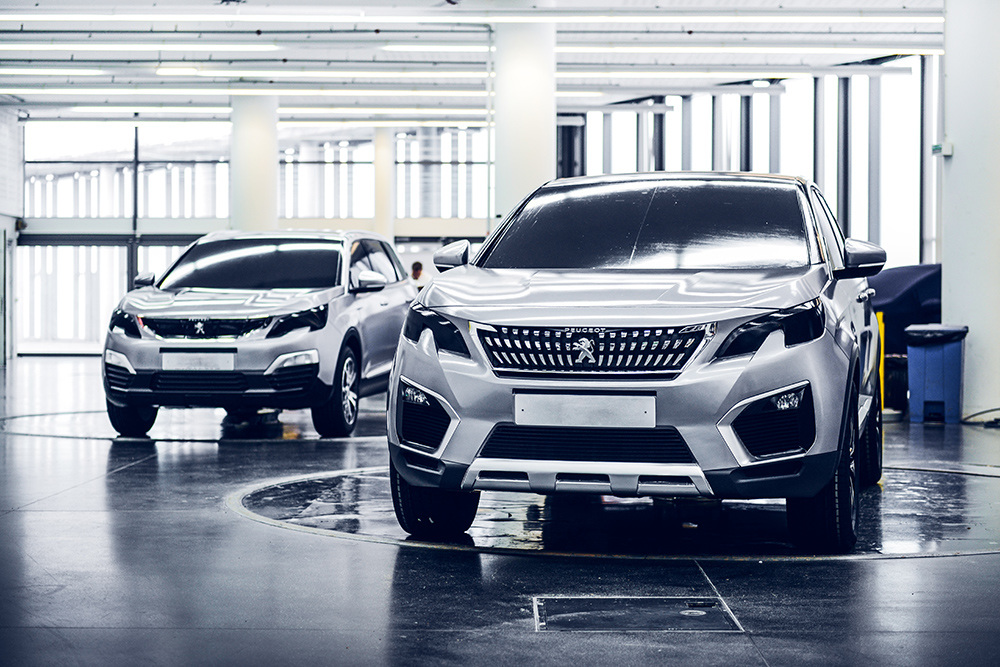 automobile，vehicle，industrial design，Automatic design，modeling，