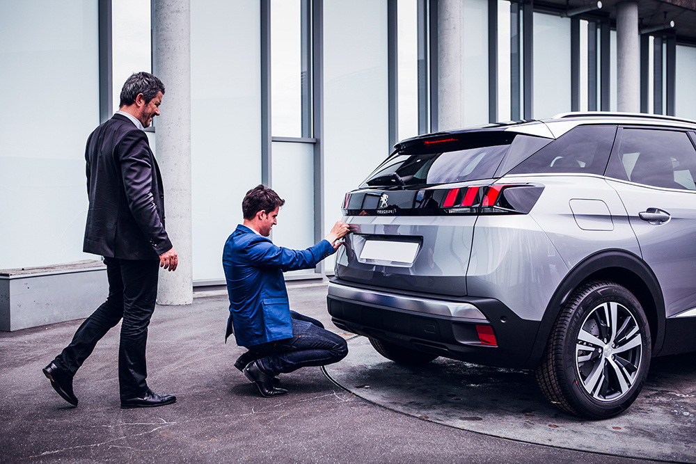 automobile，vehicle，industrial design，Automatic design，modeling，