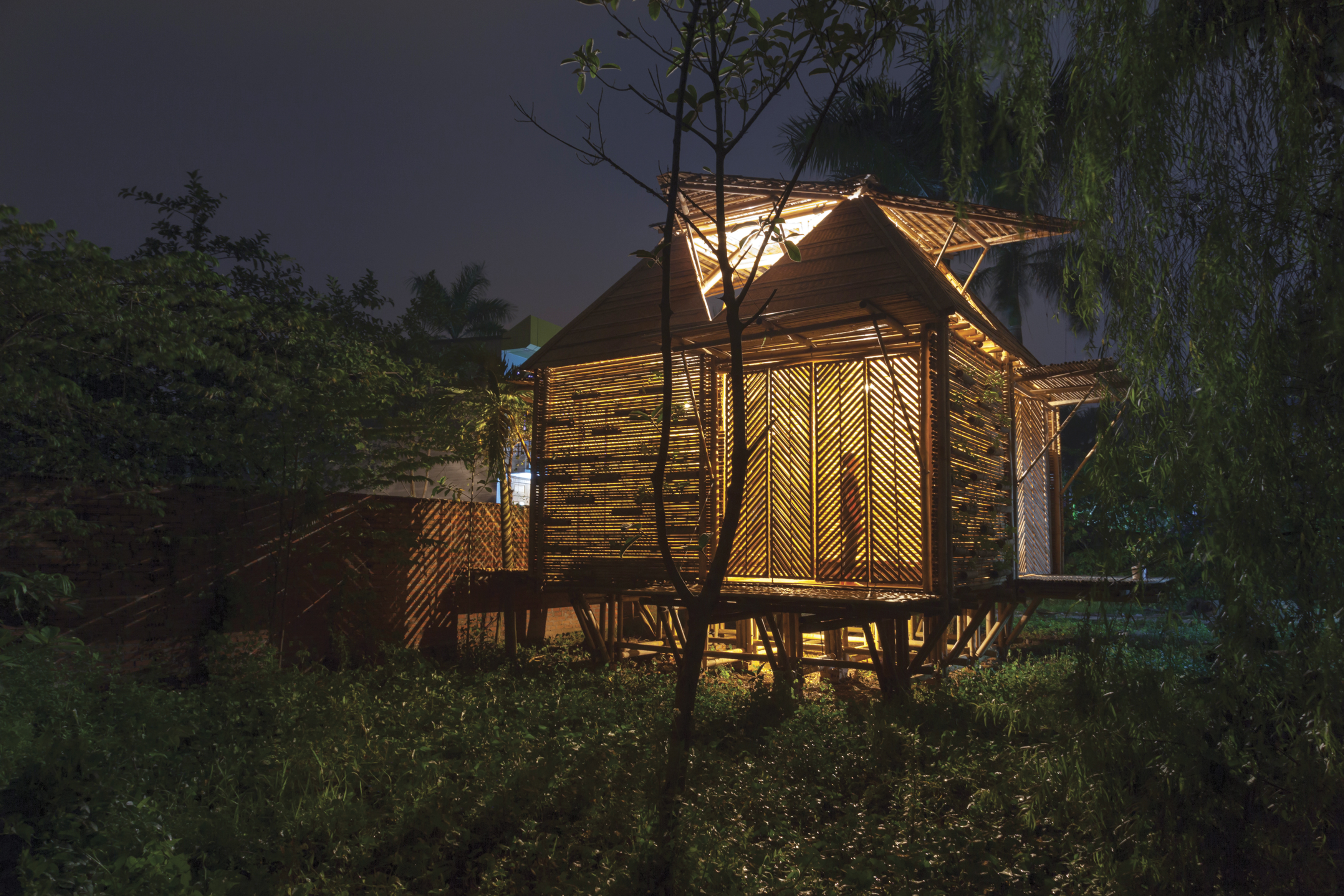 2018 red dot design concept award，Blooming Bamboo home，control flood，