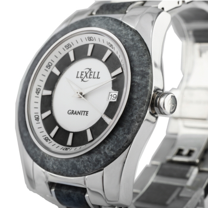 Wrist watch，tool，man，wear，time，