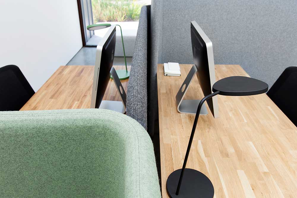 to work in an office，sound insulation，move，Soft glue，comfortable，