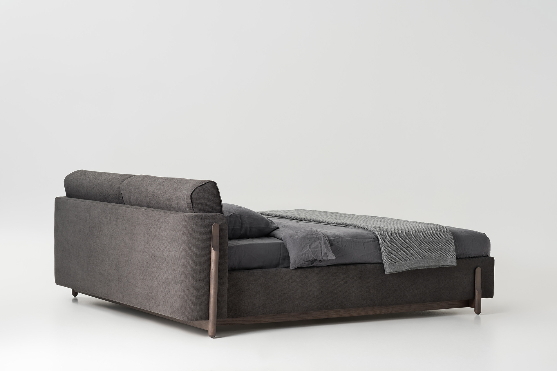 Bed，bedside cupboard，TV cabinet，sideboard，