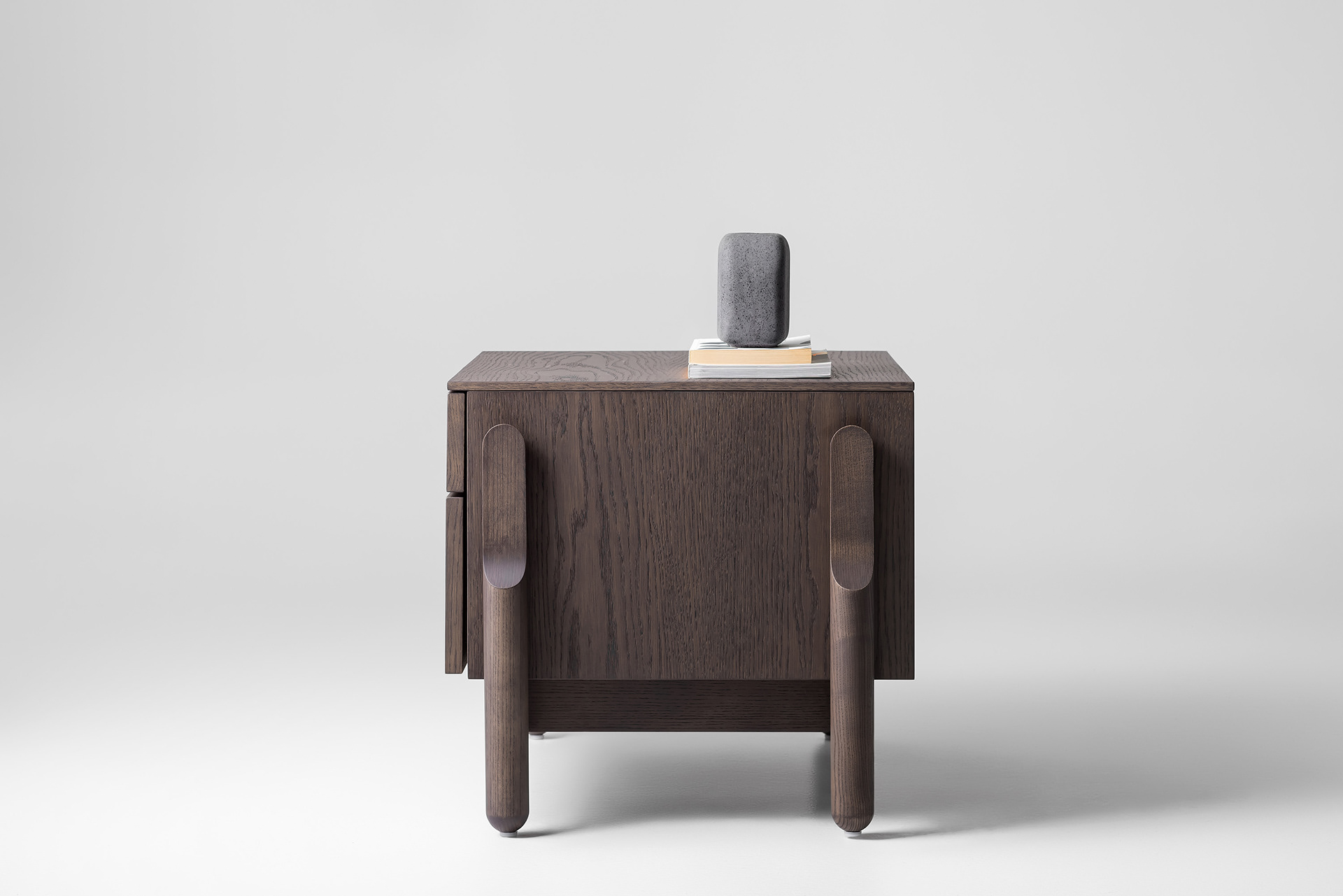 Bed，bedside cupboard，TV cabinet，sideboard，