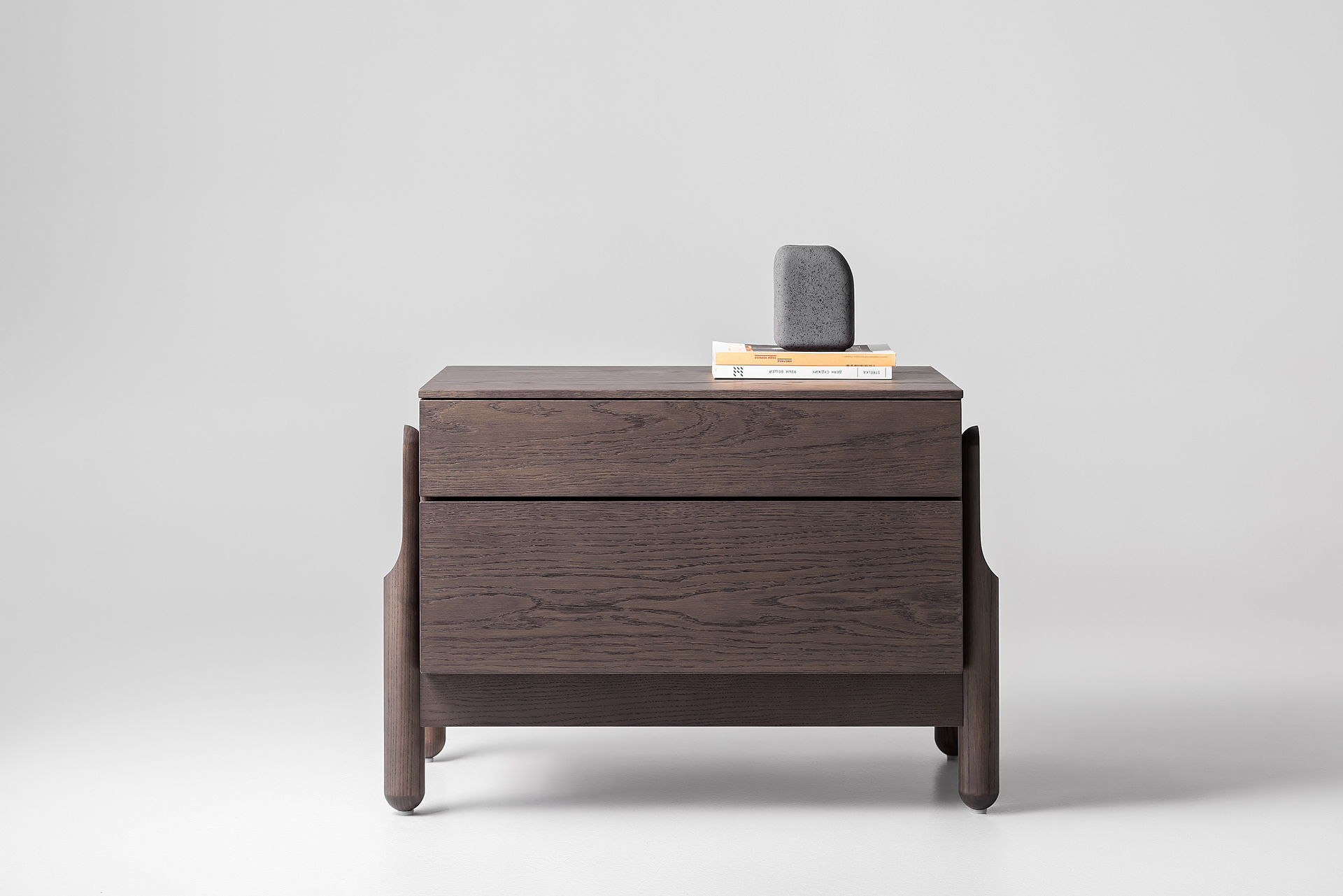 Bed，bedside cupboard，TV cabinet，sideboard，