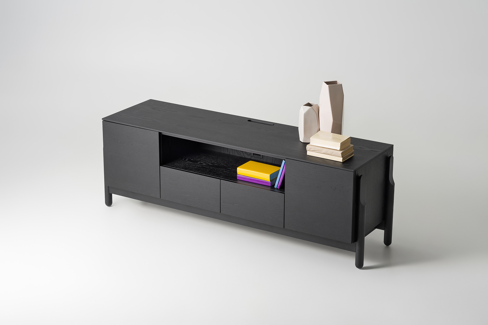 Bed，bedside cupboard，TV cabinet，sideboard，