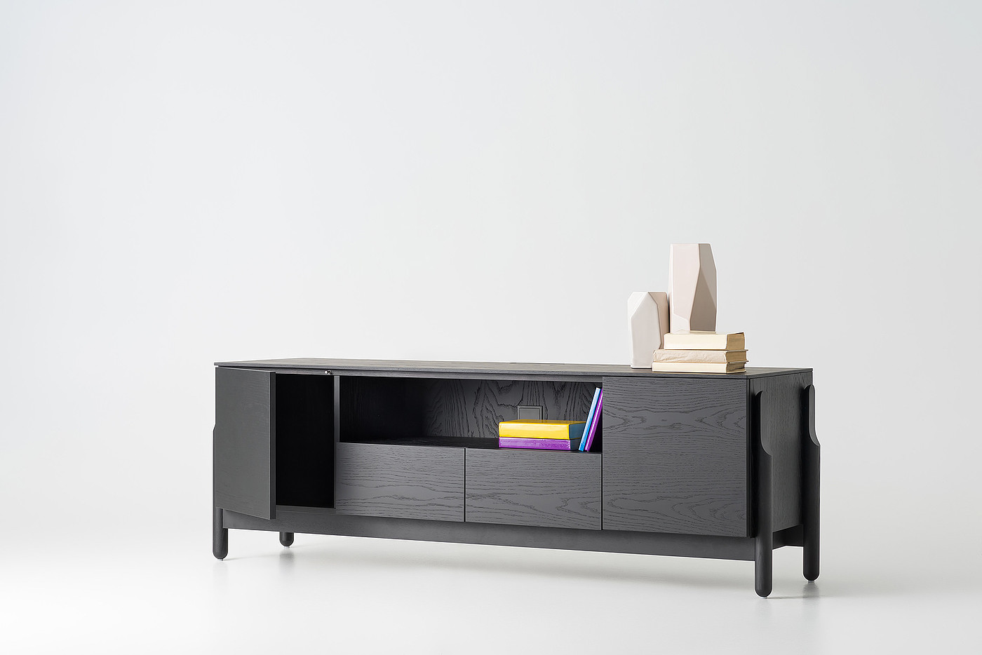 Bed，bedside cupboard，TV cabinet，sideboard，