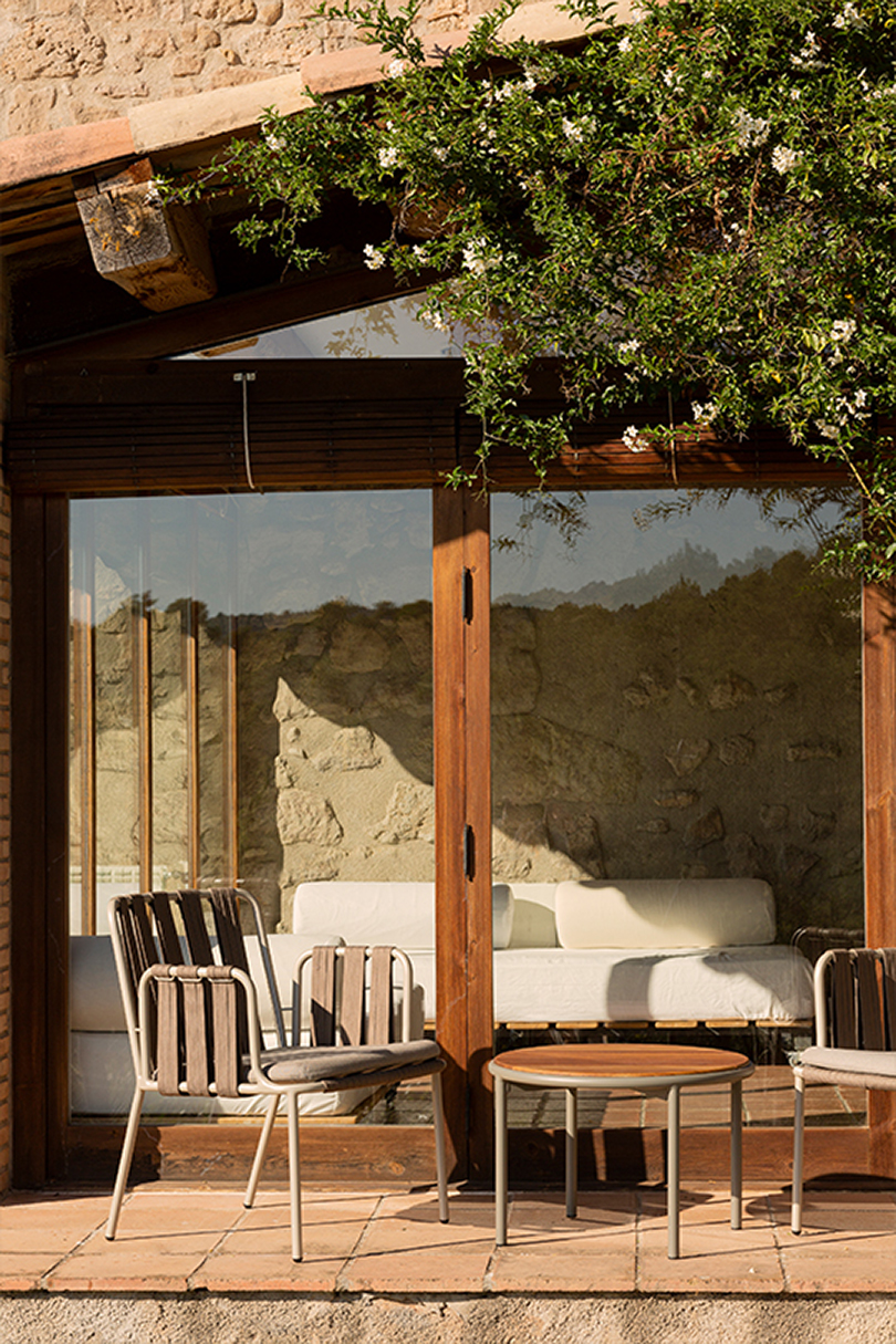 Building interior，Interior design，Home furniture，Material Science，Mediterranean Landscape ，Terrace，balcony，