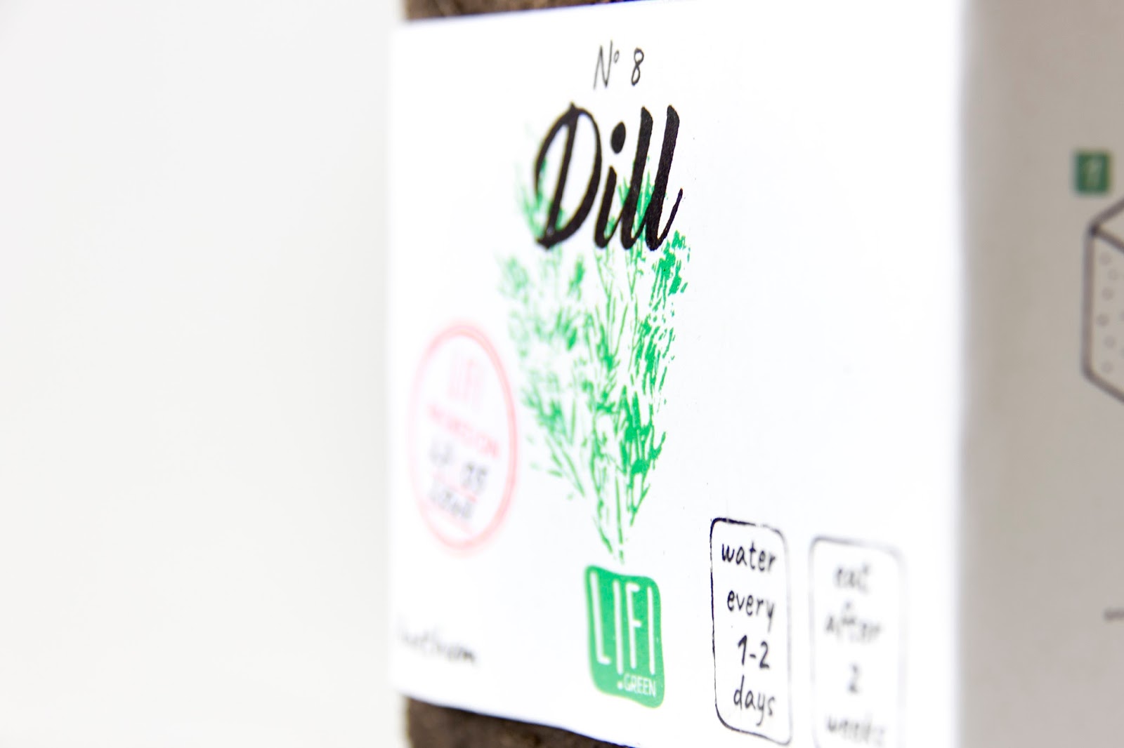 2018 red dot design concept award，Ecological Packaging，LIFI，packing，Herbal seeds，
