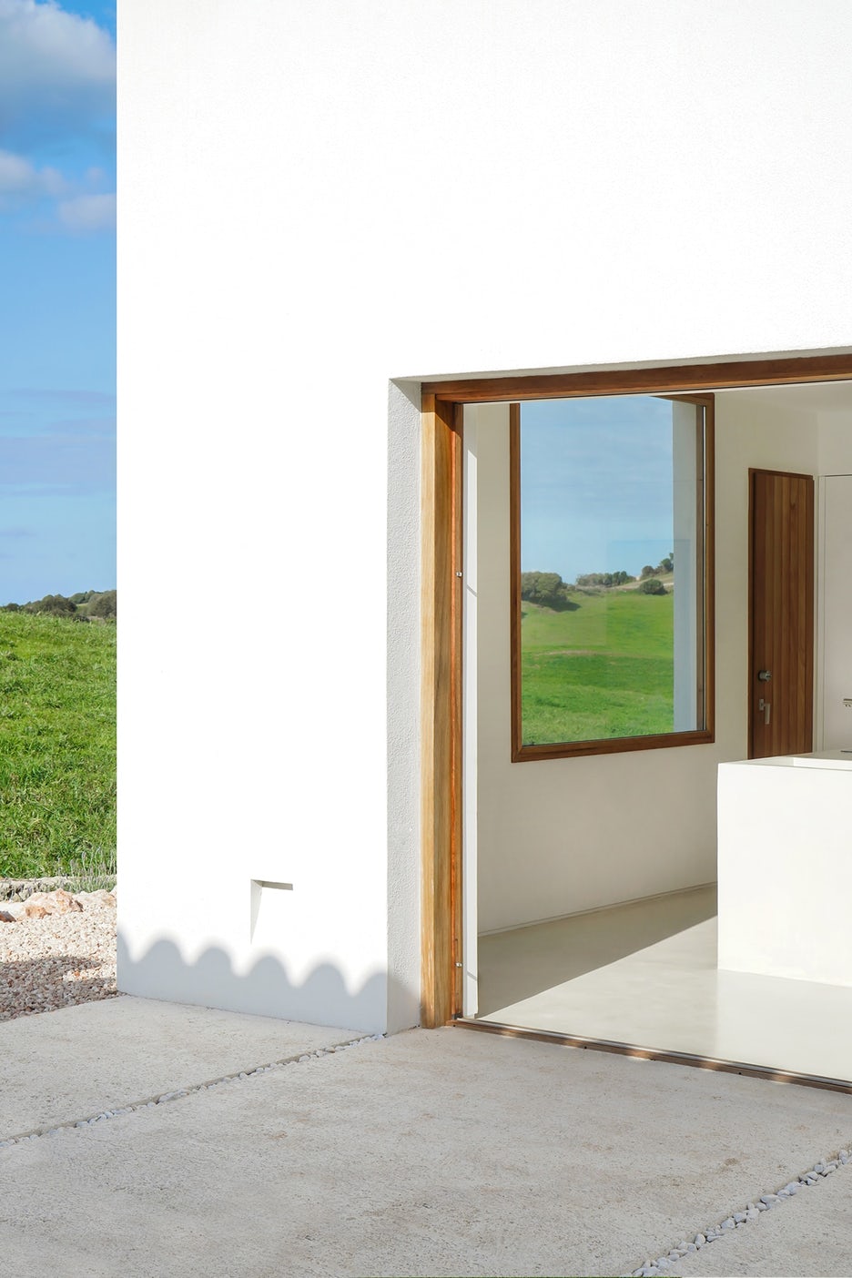 E House，E house，Menorca Island，