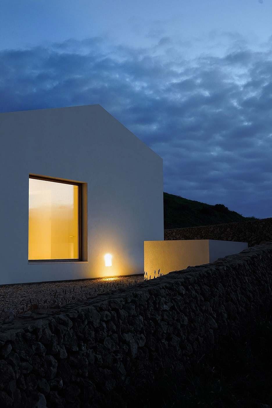 E House，E house，Menorca Island，