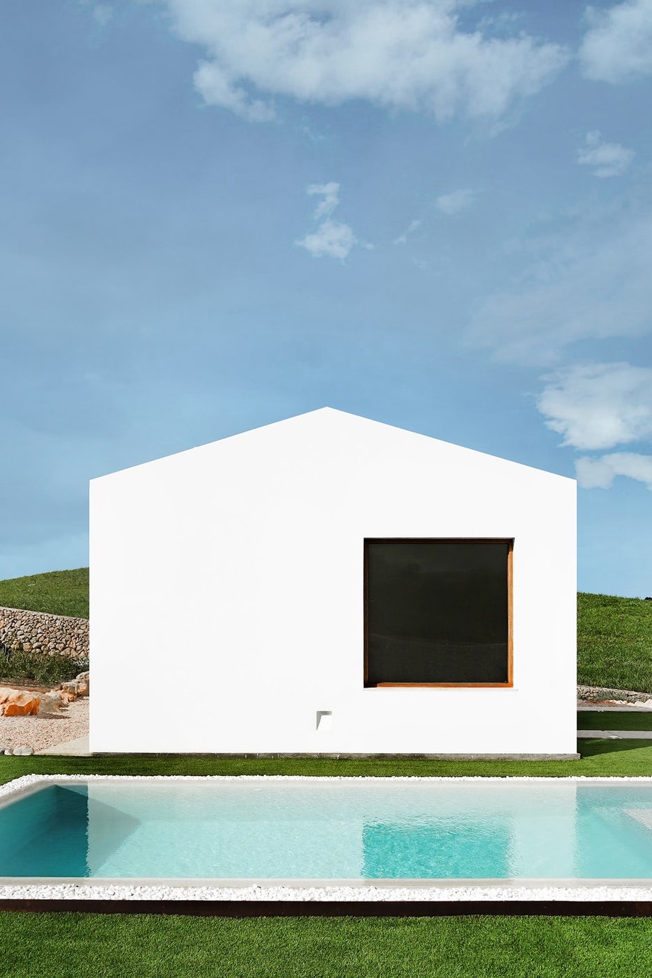 E House，E house，Menorca Island，