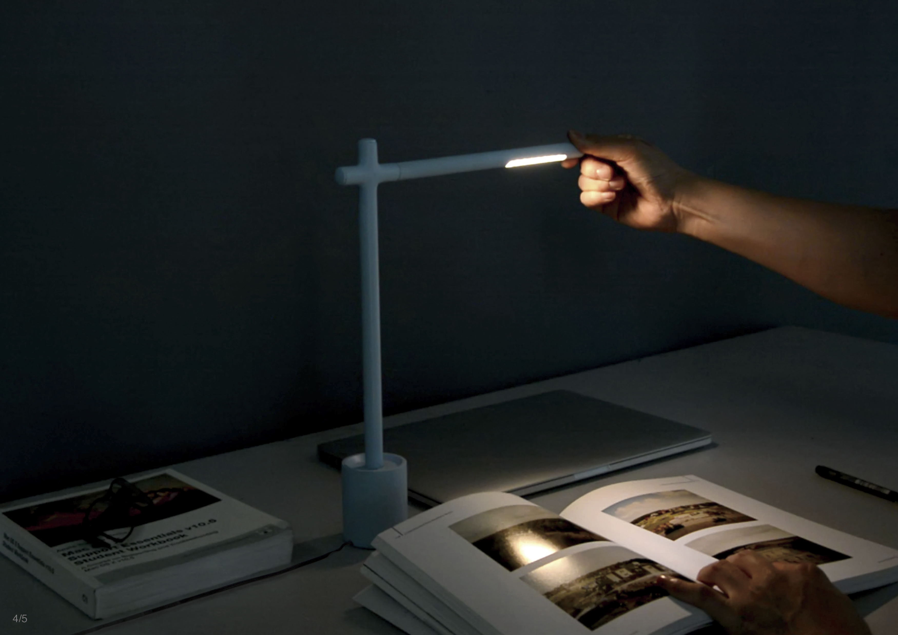 2018 red dot design concept award，Travel Light，lighting，Desk lamp，