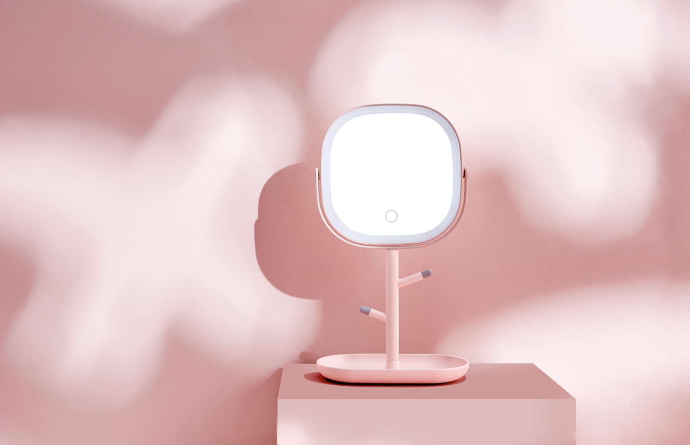 Led cosmetic mirror，Household necessities，High value household goods，The first makeup mirror on the makeup Road，