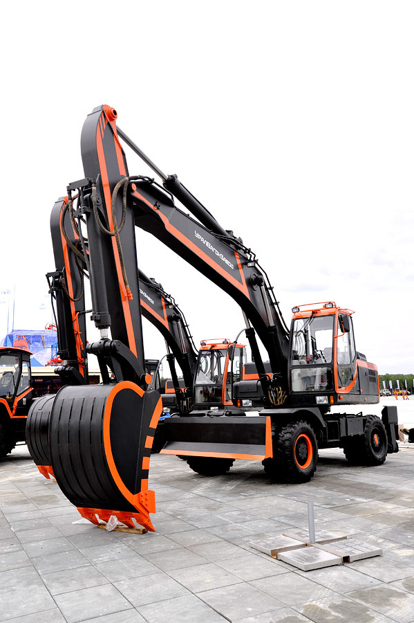 excavating machinery，tool，