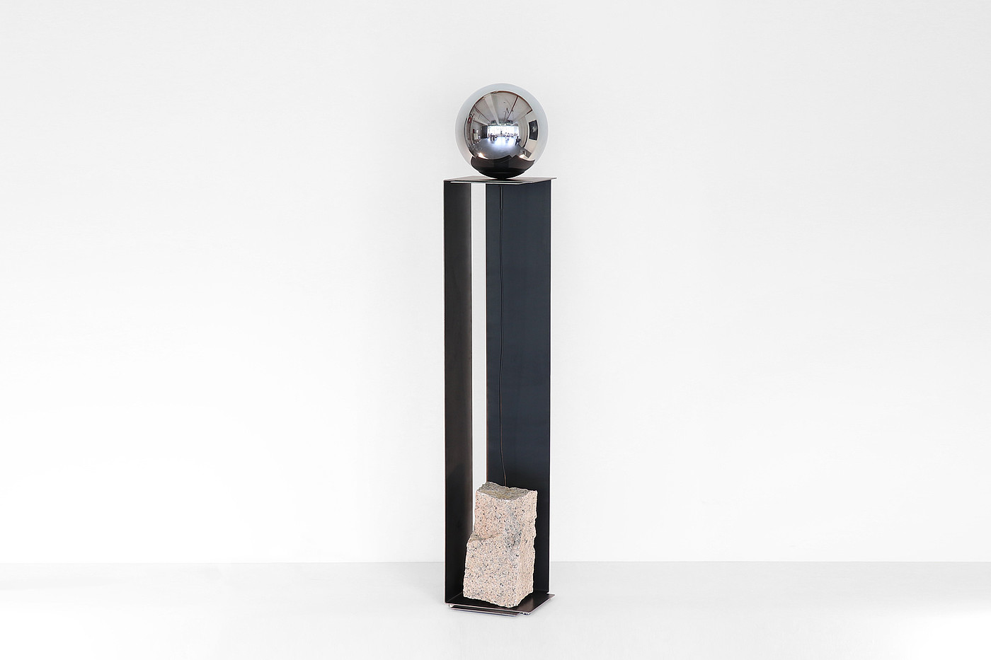 stone，chair，Table，lamp，mirror，