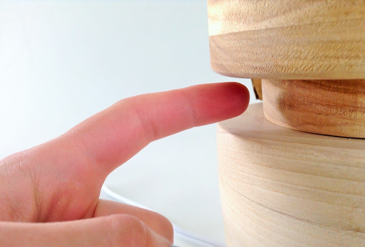 woodiness，lighting，lamps and lanterns，originality，Design，