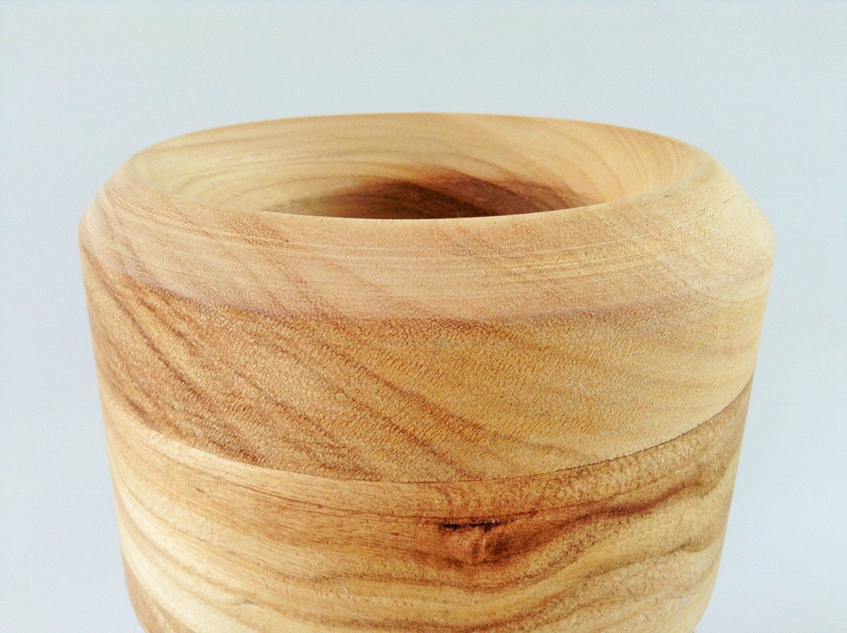 woodiness，lighting，lamps and lanterns，originality，Design，