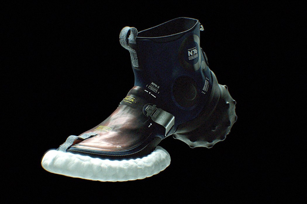 Futurism，ICARUS-4，Space sneakers，concept，astronaut，